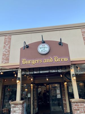 Burgers & Brew by null