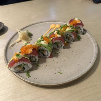 Fish & Rice - Cosmopolitan Roll - Sushi Bars Near Me - Portland, Oregon Fish & Rice - Cosmopolitan Roll - Sushi Bars Near Me - Portland, Oregon
