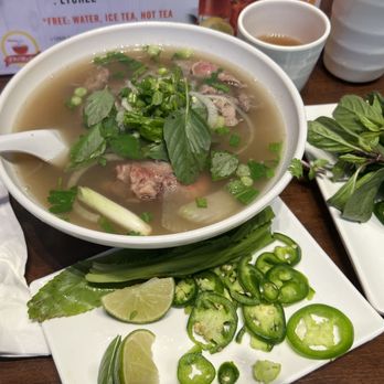 PhoHolic - #13 Phở Tái, Đuôi Bò - Steak, Oxtail Pho ($13.99) - Noodles Near Me - Costa Mesa, California PhoHolic - #13 Phở Tái, Đuôi Bò - Steak, Oxtail Pho ($13.99) - Noodles Near Me - Costa Mesa, California