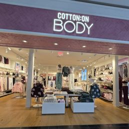 Exterior photo of Cotton On Body - Tigard, Oregon Exterior photo of Cotton On Body - Tigard, Oregon