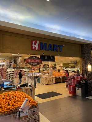 H Mart Lynnwood by null