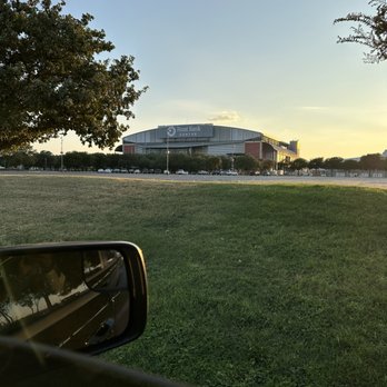 Freeman Coliseum - Close but not close enough. - Stadiums & Arenas Near Me - San Antonio, Texas