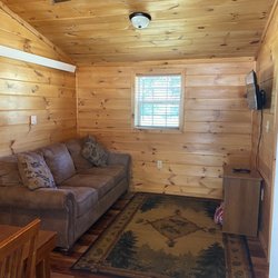 Entrance, main room with pullout sofa bed