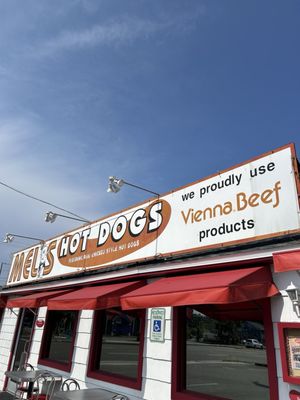 Mel's Hot Dogs by null