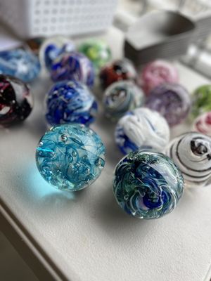 Barrio Glassworks by null