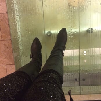 Stillwater Spa - Really cool glass walkways with water underneath - Day Spas Near Me - Toronto, Ontario