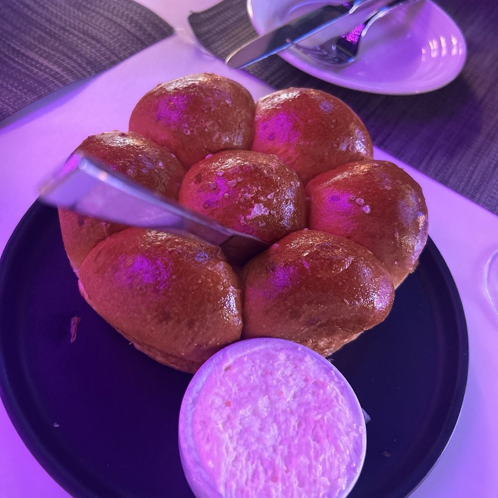 Oscar's Steakhouse - House bread - Steakhouses Near Me - Las Vegas, Nevada Oscar's Steakhouse - House bread - Steakhouses Near Me - Las Vegas, Nevada