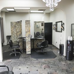 Tangles Salon & Spa - Looking to the left when you walk into Tangles