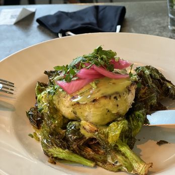 Public House Temecula - Cory Lime Chicken - New American Near Me - Temecula, California
