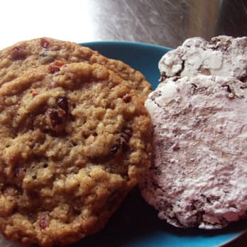 Aunt Joy's Cakes - Oatmeal craisin and Chocolate - Bakeries Near Me - Burbank, California Aunt Joy's Cakes - Oatmeal craisin and Chocolate - Bakeries Near Me - Burbank, California