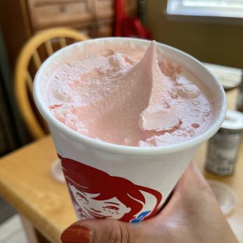 Wendy's - June 2022 - Burgers Near Me - Redlands, California