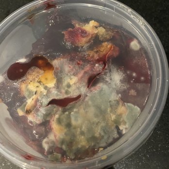 Shady Oak Barbeque & Grill - Moldy cobbler - Barbeque Near Me - Fort Worth, Texas Shady Oak Barbeque & Grill - Moldy cobbler - Barbeque Near Me - Fort Worth, Texas