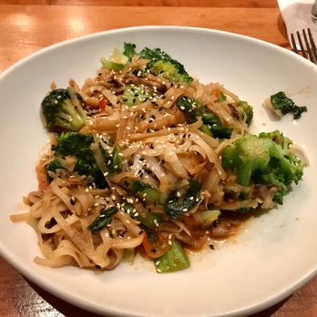 Redstone American Grill - Spicy Thai Noodles - Steakhouses Near Me - Maple Grove, Minnesota