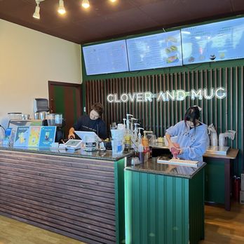 Clover and Mug - Inside - Coffee & Tea Near Me - Kailua-Kona, Hawaii Clover and Mug - Inside - Coffee & Tea Near Me - Kailua-Kona, Hawaii