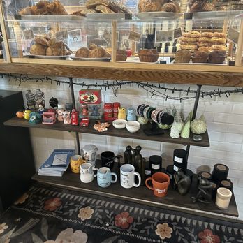 Lanza’s Cafe - Coffee & Tea Near Me - Carrboro, North Carolina