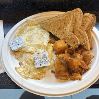 Sunrise Cafe - Two eggs with sausage - Breakfast & Brunch Near Me - Washington, DC, District of Columbia