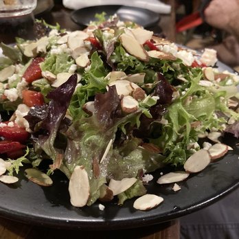 Brickyard Hollow Brewing - Strawberry salad - Brewpubs Near Me - Yarmouth, Maine Brickyard Hollow Brewing - Strawberry salad - Brewpubs Near Me - Yarmouth, Maine