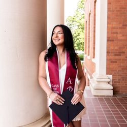 Lucy Jacobs Photography - Clemson graduation photographer, Greenville graduation photographer, Greenville senior photographer