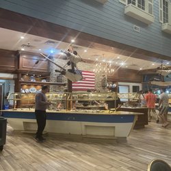 Captain George's Seafood Restaurant - Interior