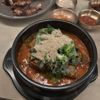 Sungho - Spicy Pork Bone Soup - Korean Near Me - San Francisco, California