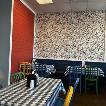 Julia Belle's - Atmosphere - Southern Near Me - Florence, South Carolina Julia Belle's - Atmosphere - Southern Near Me - Florence, South Carolina