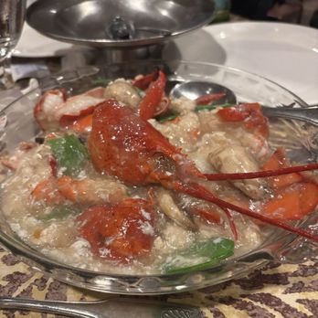 Singing Bamboo Chinese Restaurant - Lobster Cantonese - Dim Sum Near Me - West Palm Beach, Florida