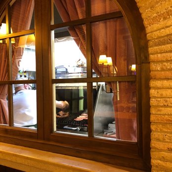 Casa Marieta - Chef at work grilling - Spanish Near Me - Gerona, GI Casa Marieta - Chef at work grilling - Spanish Near Me - Gerona, GI