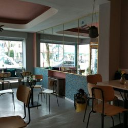 Stenz - deli.café.bar