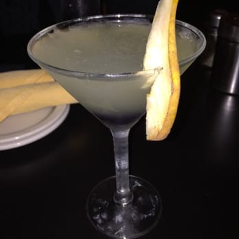 Crave - Pear Tini $10.00 Grey Goose Pear Vodka. Pineapple Puree. Lavender Bitters. Crème de Violet - New American Near Me - Akron, Ohio Crave - Pear Tini $10.00 Grey Goose Pear Vodka. Pineapple Puree. Lavender Bitters. Crème de Violet - New American Near Me - Akron, Ohio