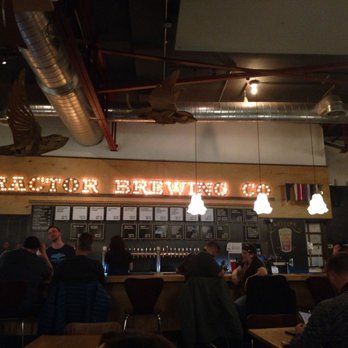 Tractor Brewing Company - Wells Park - Photo of the tap bar - Breweries Near Me - Albuquerque, New Mexico