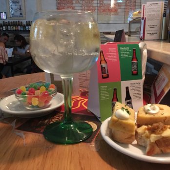 Starbeers - Big G&T with yummy mystery tapas they brought me! - Beer Bar Near Me - Madrid, M Starbeers - Big G&T with yummy mystery tapas they brought me! - Beer Bar Near Me - Madrid, M
