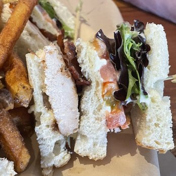 Coal Mountain Caboose - Chicken Club - Sports Bars Near Me - Cle Elum, Washington Coal Mountain Caboose - Chicken Club - Sports Bars Near Me - Cle Elum, Washington