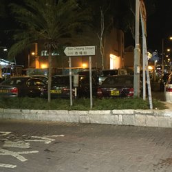 天天好海鮮酒家 - Street leading to the restaurant