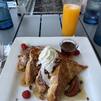 Ketch Harbor Pub - Seafood Near Me - Half Moon Bay, California
