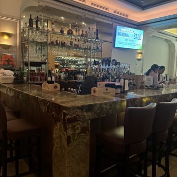 Carpaccio - Italian Near Me - Bal Harbour, Florida