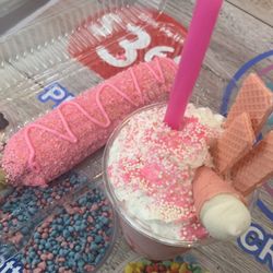 La Plazita Supermarket - Barbie Movie themed - elote, and shake (strawberry)