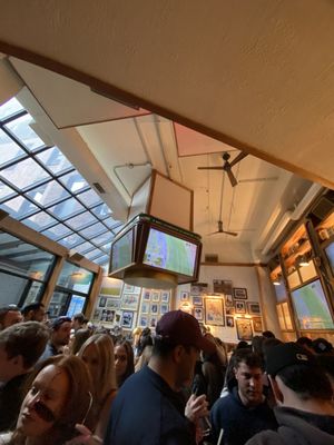 Rocco's Sports & Rec by null