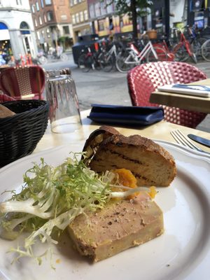 Pastis by null