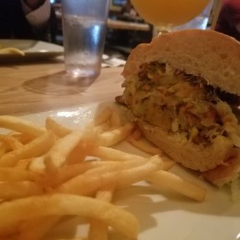 Kite & Key - Veggie burger - split in two - American Near Me - Philadelphia, Pennsylvania