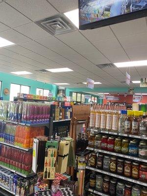 LIQUORLAND - Updated April 2026 - 53 Photos &amp; 17 Reviews - 1009 Towne ...