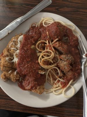 Ann & Tony's by null