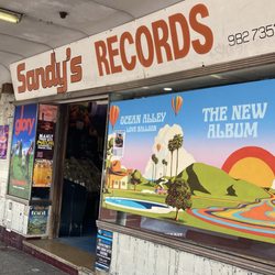 Sandy's Records - Record store