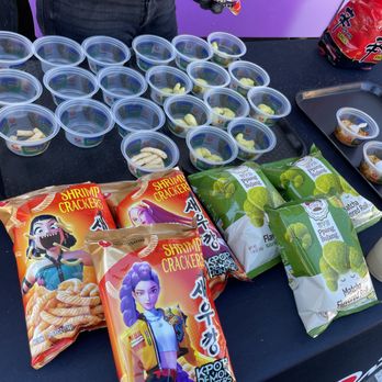 H-Mart Plaza - Sampling event outside - Shopping Centers Near Me - Diamond Bar, California