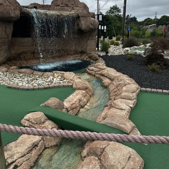 Heartland Mini Golf - Mini Golf Near Me - Elizabethtown, Kentucky Heartland Mini Golf - Mini Golf Near Me - Elizabethtown, Kentucky