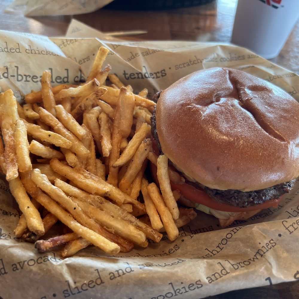 Jaggers - Crazy Good Cheeseburger and fries - Sandwiches Near Me - Jacksonville, North Carolina Jaggers - Crazy Good Cheeseburger and fries - Sandwiches Near Me - Jacksonville, North Carolina