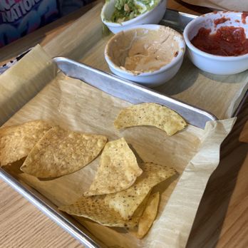 Whiskey Taco - Appetizer with chip refill - Tacos Near Me - Pekin, Illinois