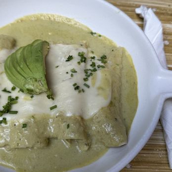 Café Antoinette - Enchiladas - Cafeteria Near Me - Playa del Carmen, ROO