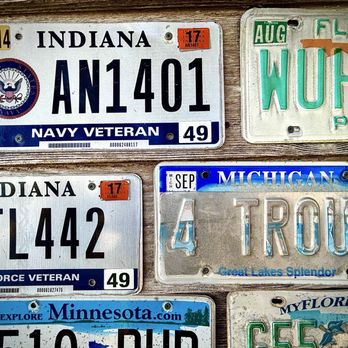 Peg Leg Pete's - Plates at a restaurant. Of course they are! - Seafood Near Me - Pensacola Beach, Florida Peg Leg Pete's - Plates at a restaurant. Of course they are! - Seafood Near Me - Pensacola Beach, Florida