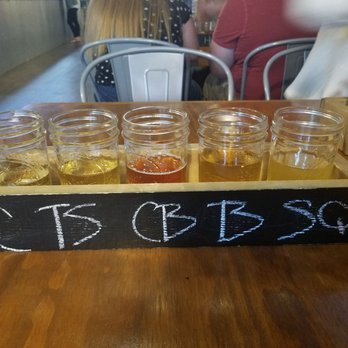 Aftermath Cidery & Winery - $10 flight was so worth it!! Also got to try the special Butter beer and Pumpkin ciders! - Cideries Near Me - Valparaiso, Indiana