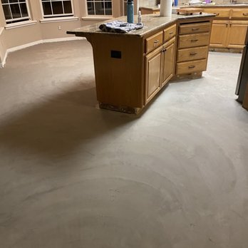 The Floor Trader of Modesto - Kitchen mud - Flooring Near Me - Modesto, California